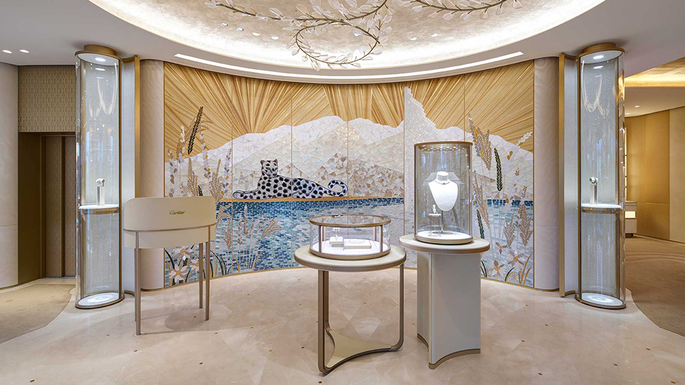 How Does Cartier's Revamped Geneva Boutique Set a New Standard for Style? 2