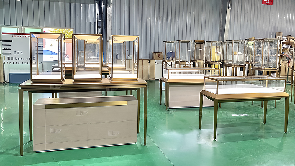 Why Has DG Received Such Praise? 2