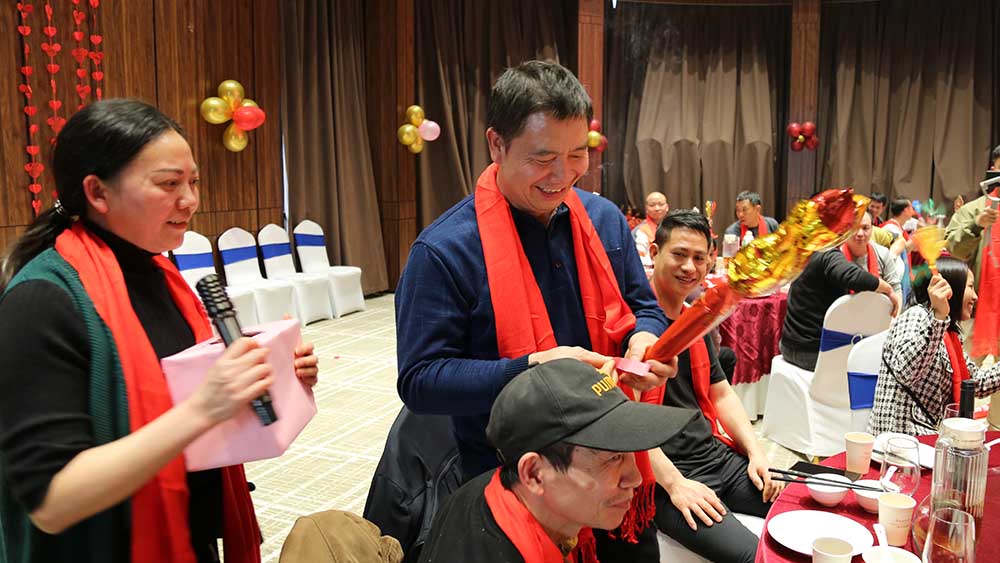 DG Gala Night: Forging a Brilliant Future Together-win-win●customers win●Employees win●DG win 3