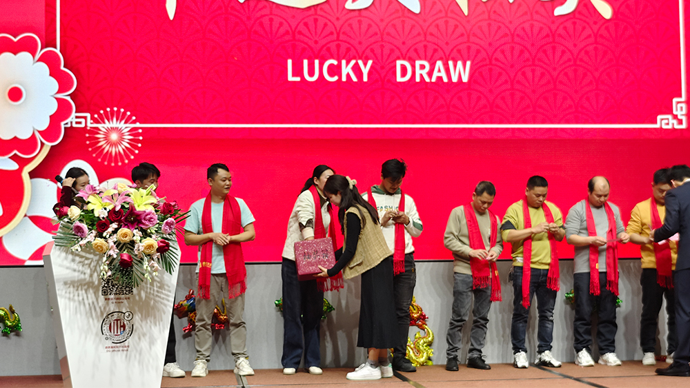 DG Gala Night: Forging a Brilliant Future Together-win-win●customers win●Employees win●DG win 2