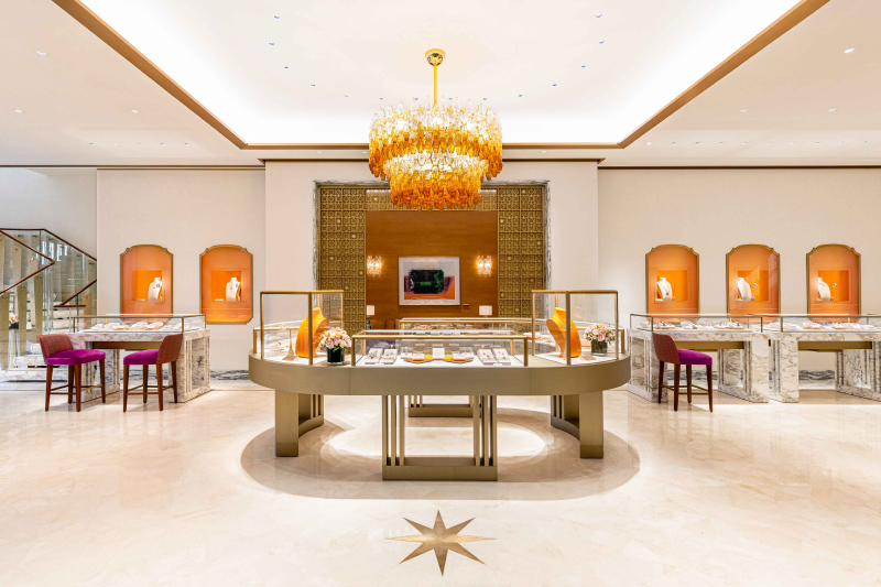 Die Bedeutung von individuell gestalteten, nachhaltigen Schmuckvitrinen 1