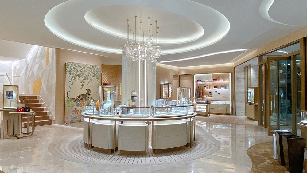 The importance of cultural factors in jewelry showcase design 1