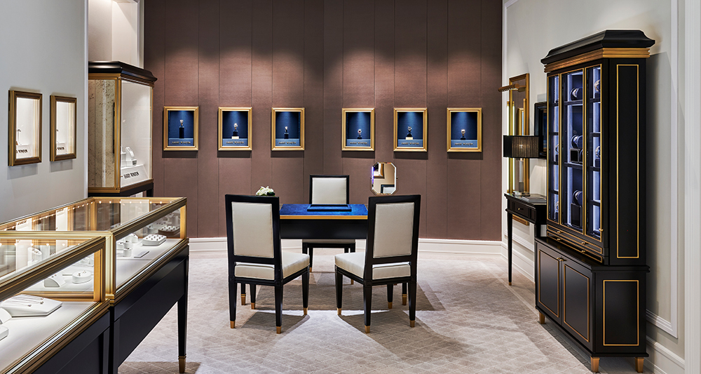 Zərgərlik vitrinlərinin dizaynının və tərtibatının əhəmiyyəti 2