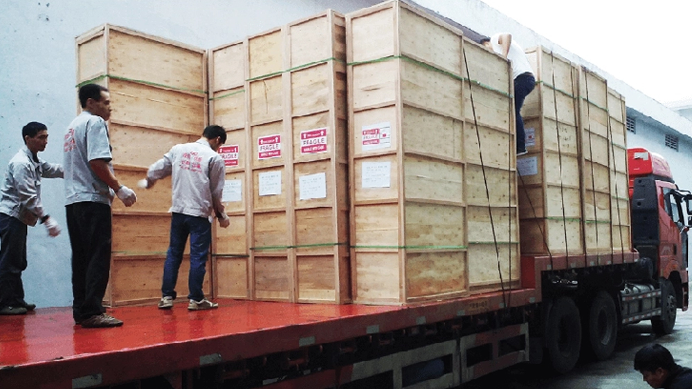 Die Kooperation zwischen DG Display-Showcase und Givenchy 4