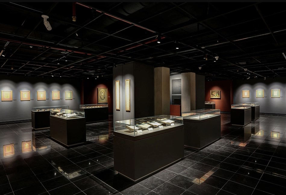 Digital Museum Displays Are Revolutionizing Museum Experiences