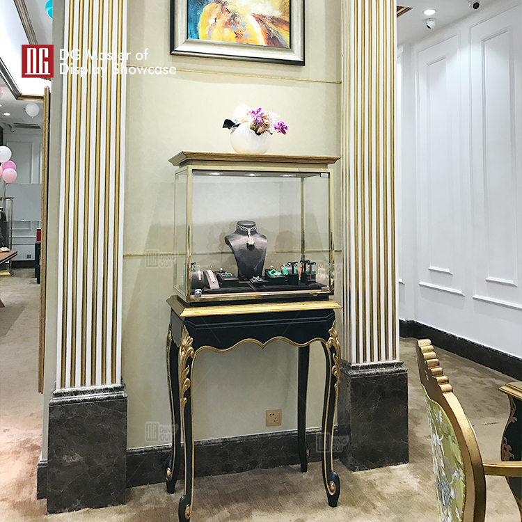 DG Display Showcase | worldwide Single product showcase overseas market 6