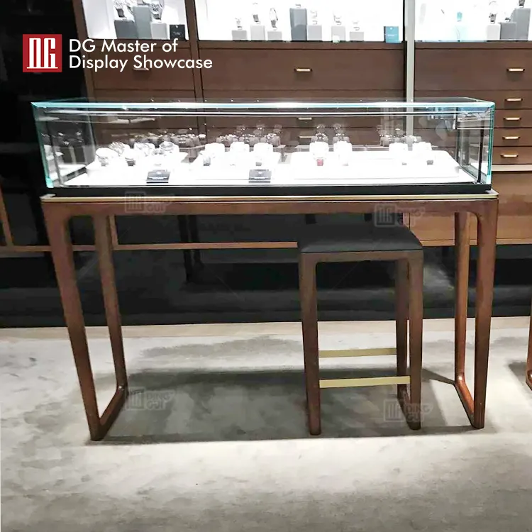 DG Display Showcase | professional Single product showcase overseas market1 2