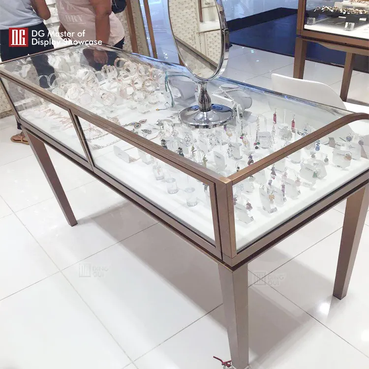 fine quality Single product showcase modern design  | DG Display Showcase 4