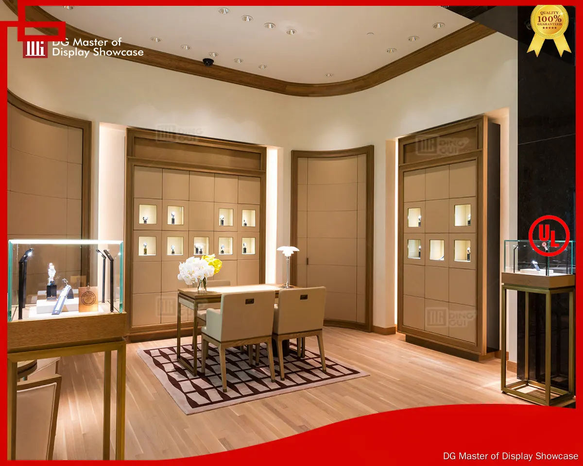 personalized Watch Showcase manufacturers design solution | DG Display Showcase 1