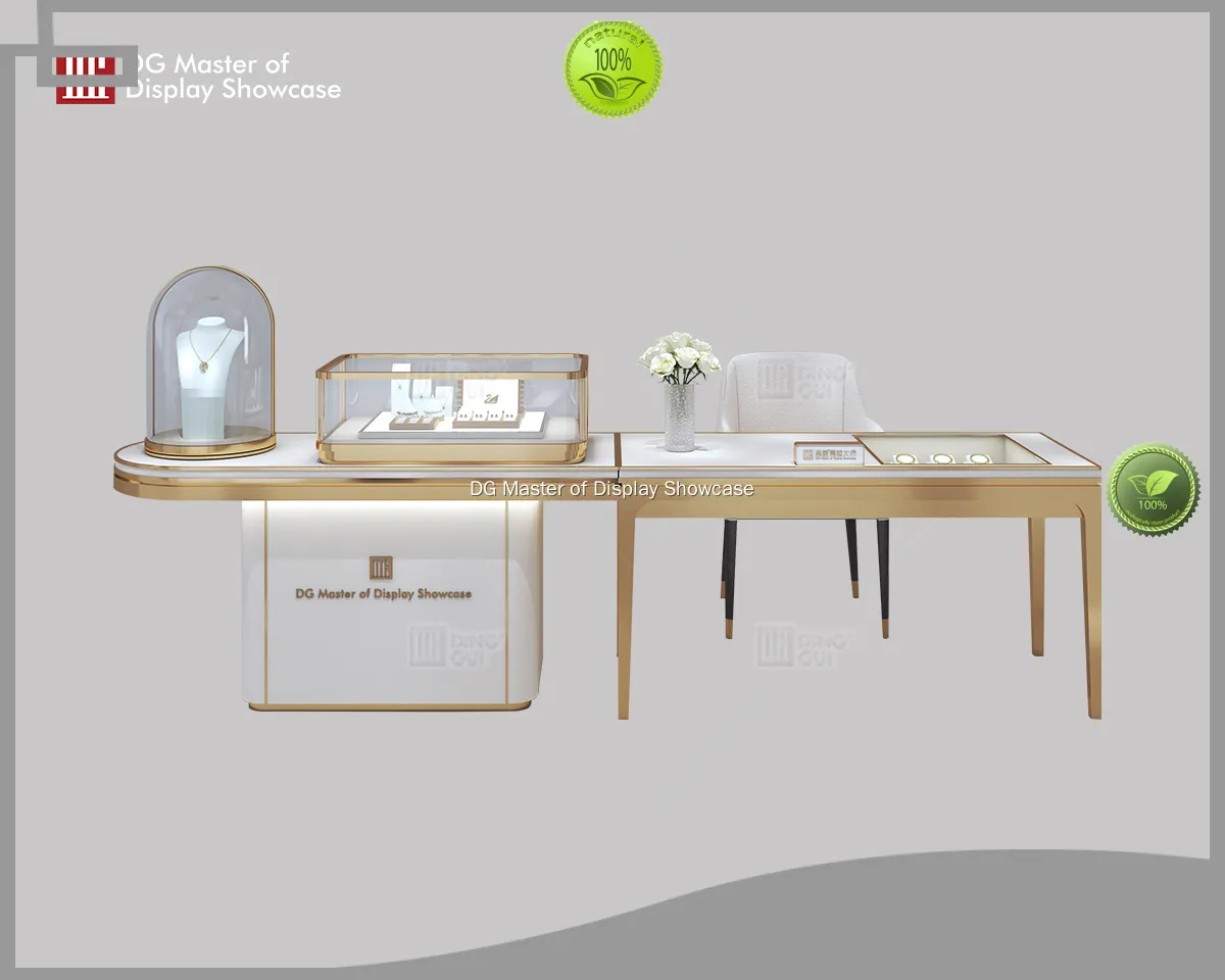 DG Display Showcase | bepoke gold showroom design supplier 1