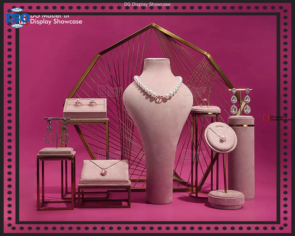 custom rotating jewelry display manufacturer | DG Display Showcase 1