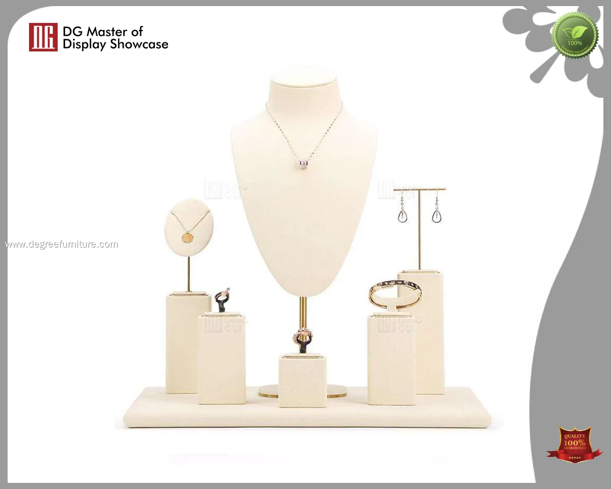 professional jewelry carrying cases manufacturer | DG Display Showcase 1