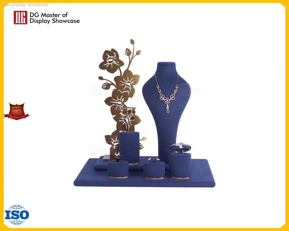 professional jewelry table displays design solution | DG Display Showcase 1