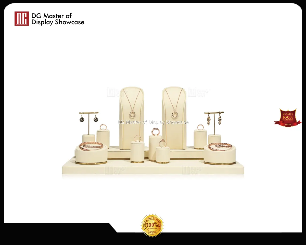 Custom jewelry table displays design solution Manufacturer | DG Display Showcase 1