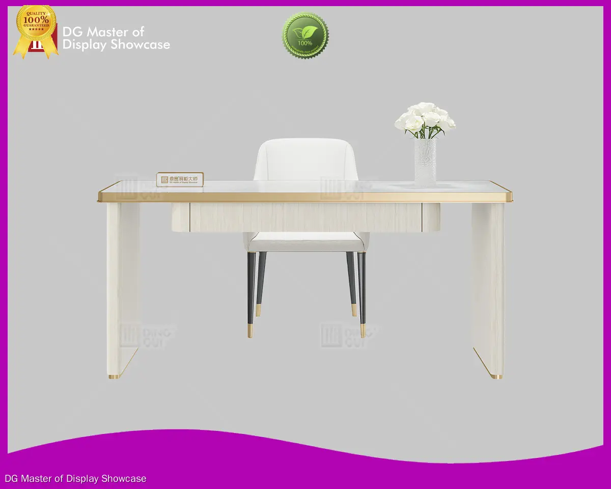 Professional Experience Table supplier | DG Display Showcase 1