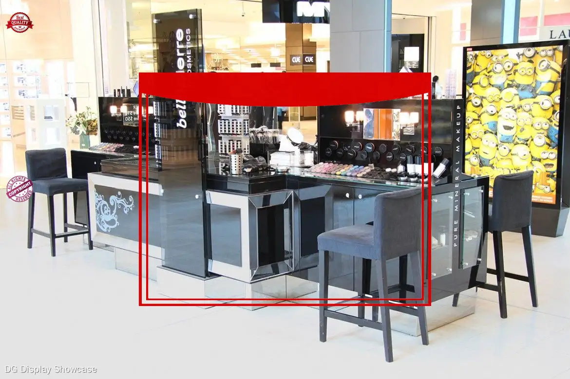 DG Display Showcase | fashion cosmetic showcase design solution 1