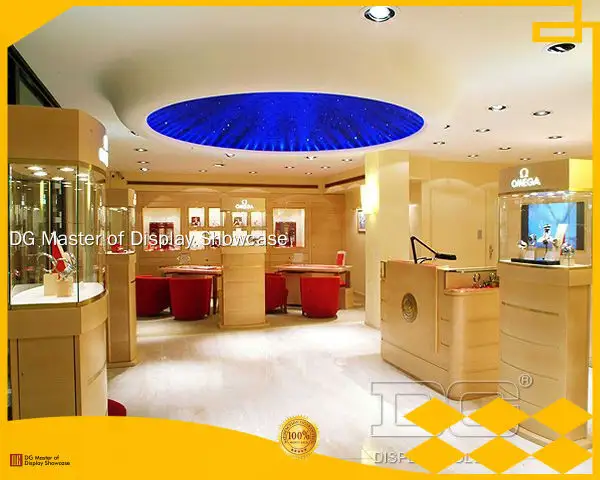 DG Display Showcase | fashion Watch Showcase manufacturers design solution 1