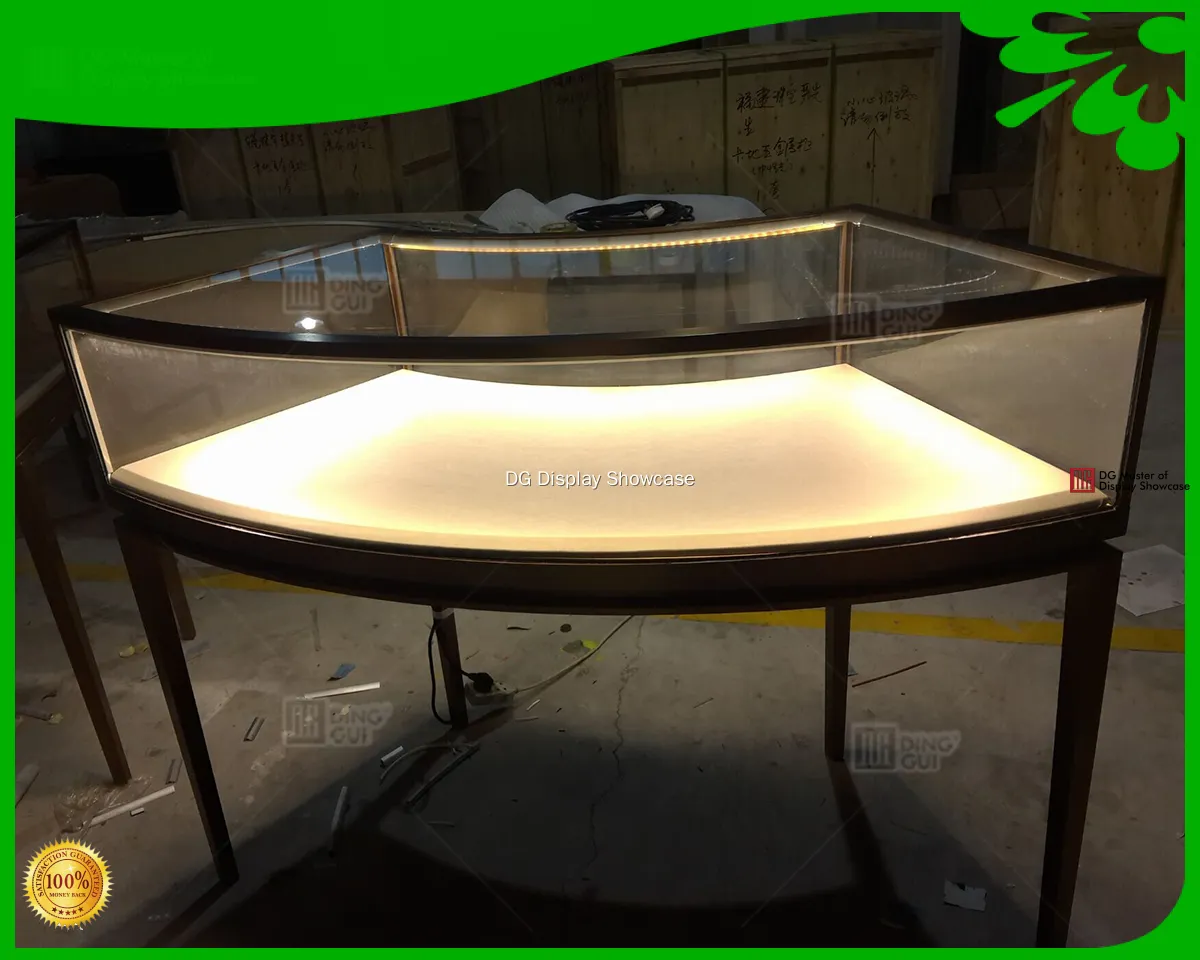 creative eyewear display cases supplier | DG Display Showcase 1