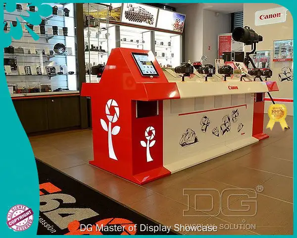 Custom electronics showcase personalized Manufacturer | DG Display Showcase 1
