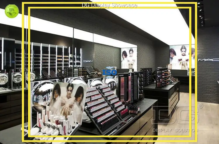 Custom makeup showcase personalized Manufacturer | DG Display Showcase 1