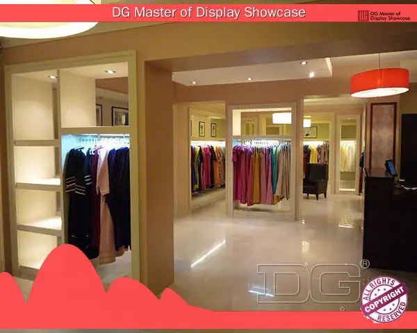 Custom cloth showcase personalized Manufacturer | DG Display Showcase 1