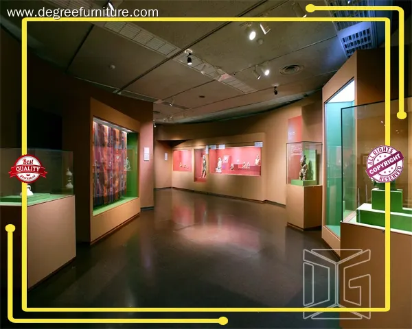 Custom art gallery display cases with custom services Manufacturer | DG Display Showcase 1