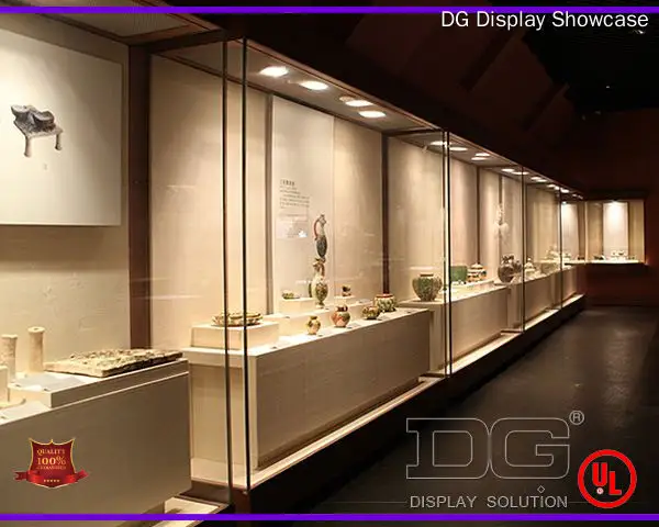 custom museum quality display cases with custom services | DG Display Showcase 1