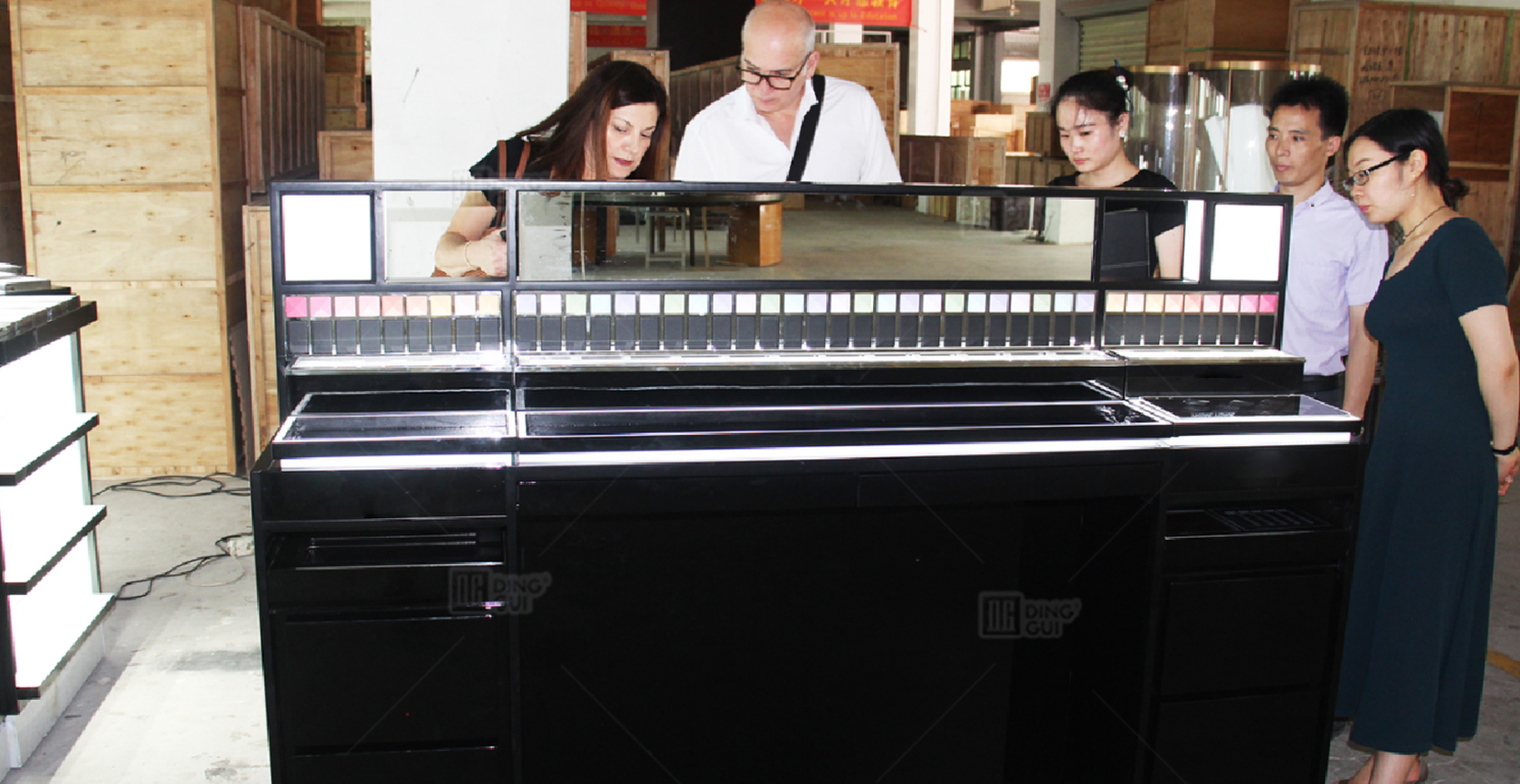 One-stop solution for French international perfume brands 3