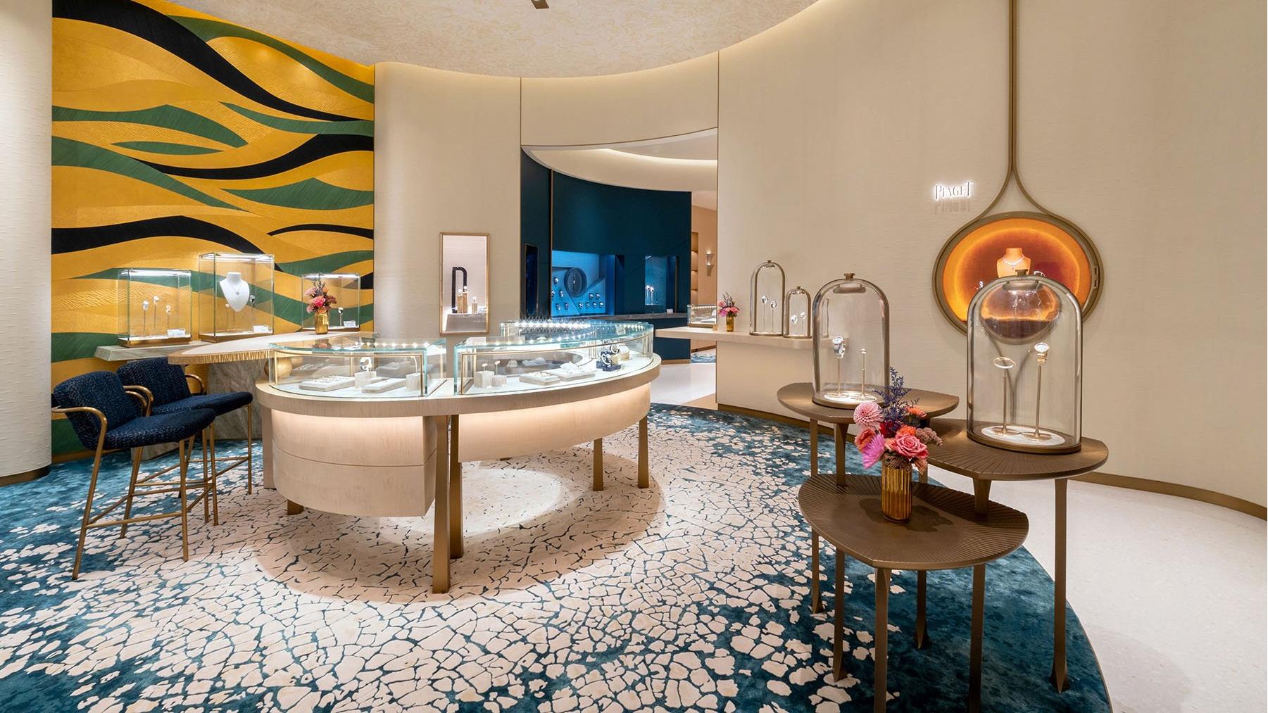 Kompas luxusního maloobchodu pro rok 2025: S „zážitkem, digitálními technologiemi a ekologickou šetrností“ jako novým standardem 1