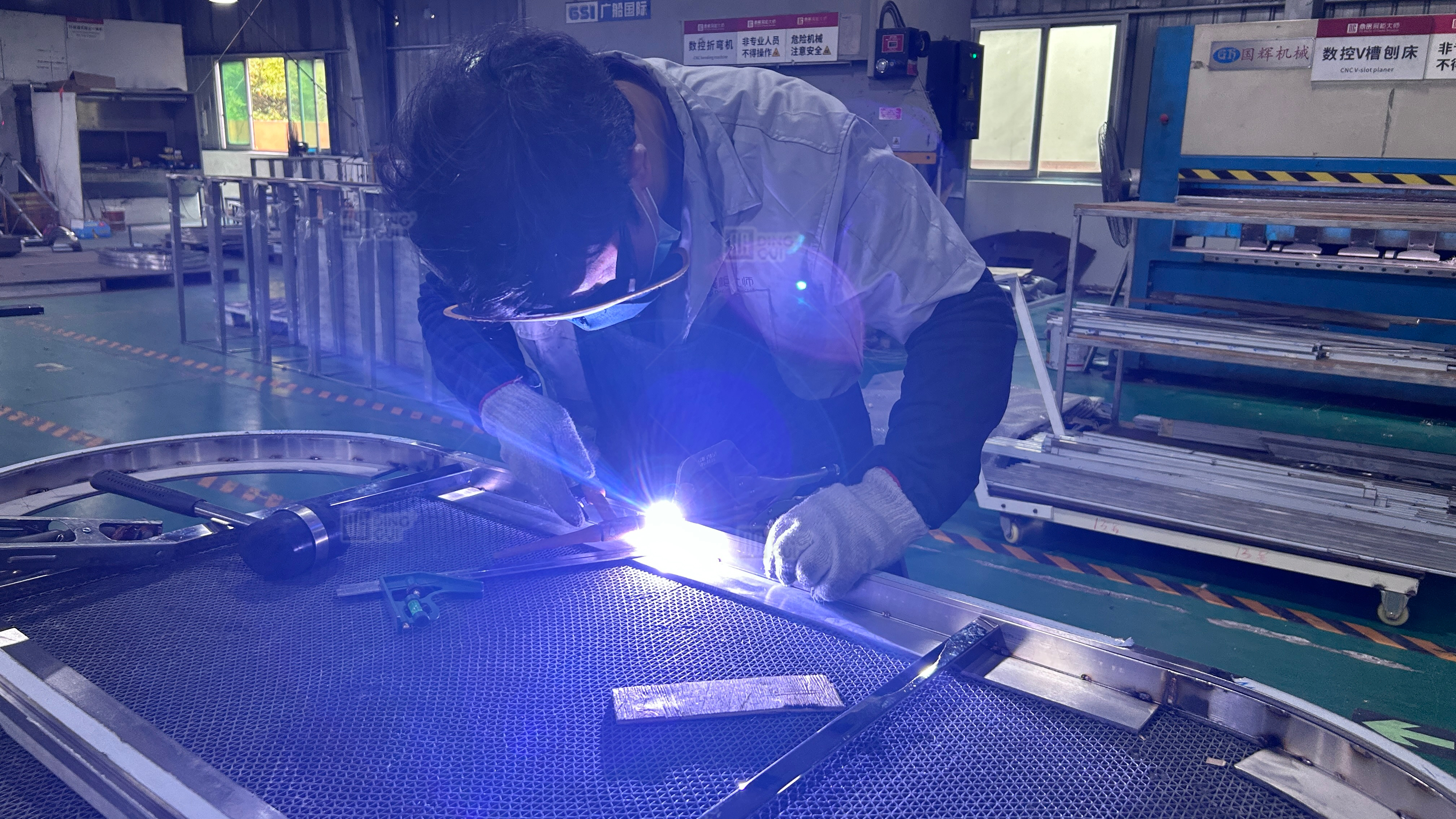 Labor Day Reflection: The Invisible Hands Behind Every Masterpiece Jewelry Showcase 1