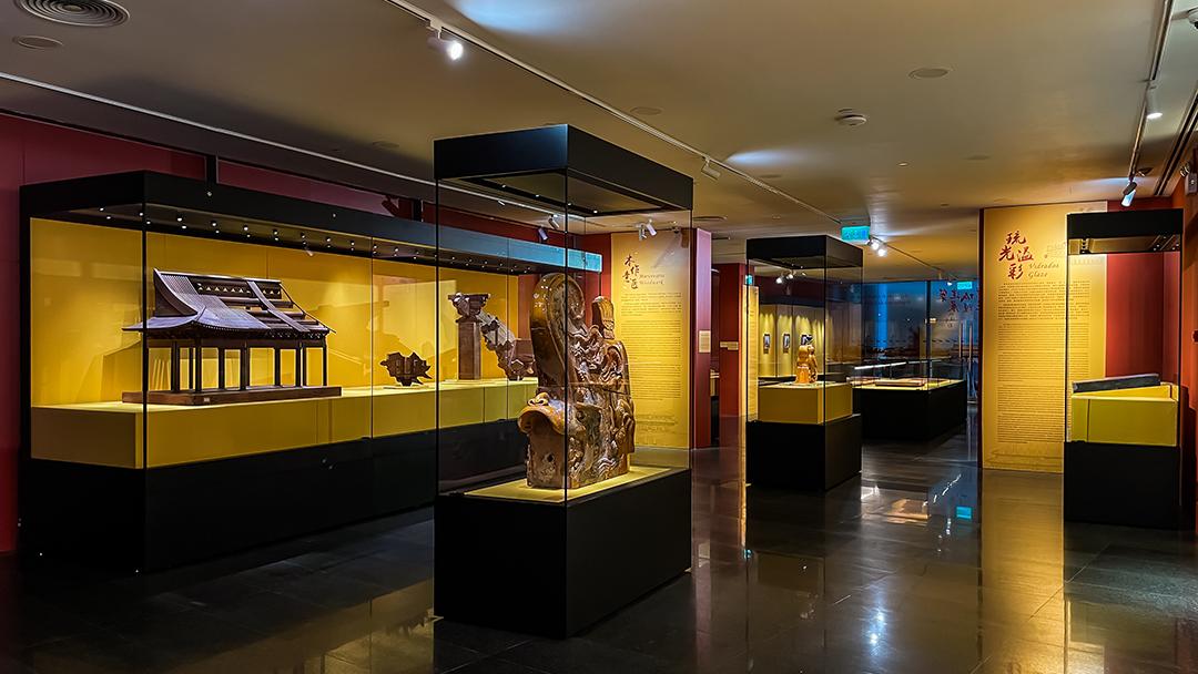 Smart Museum Display Cases: The Key to Enhancing Artifact Protection and Visitor Experience 1