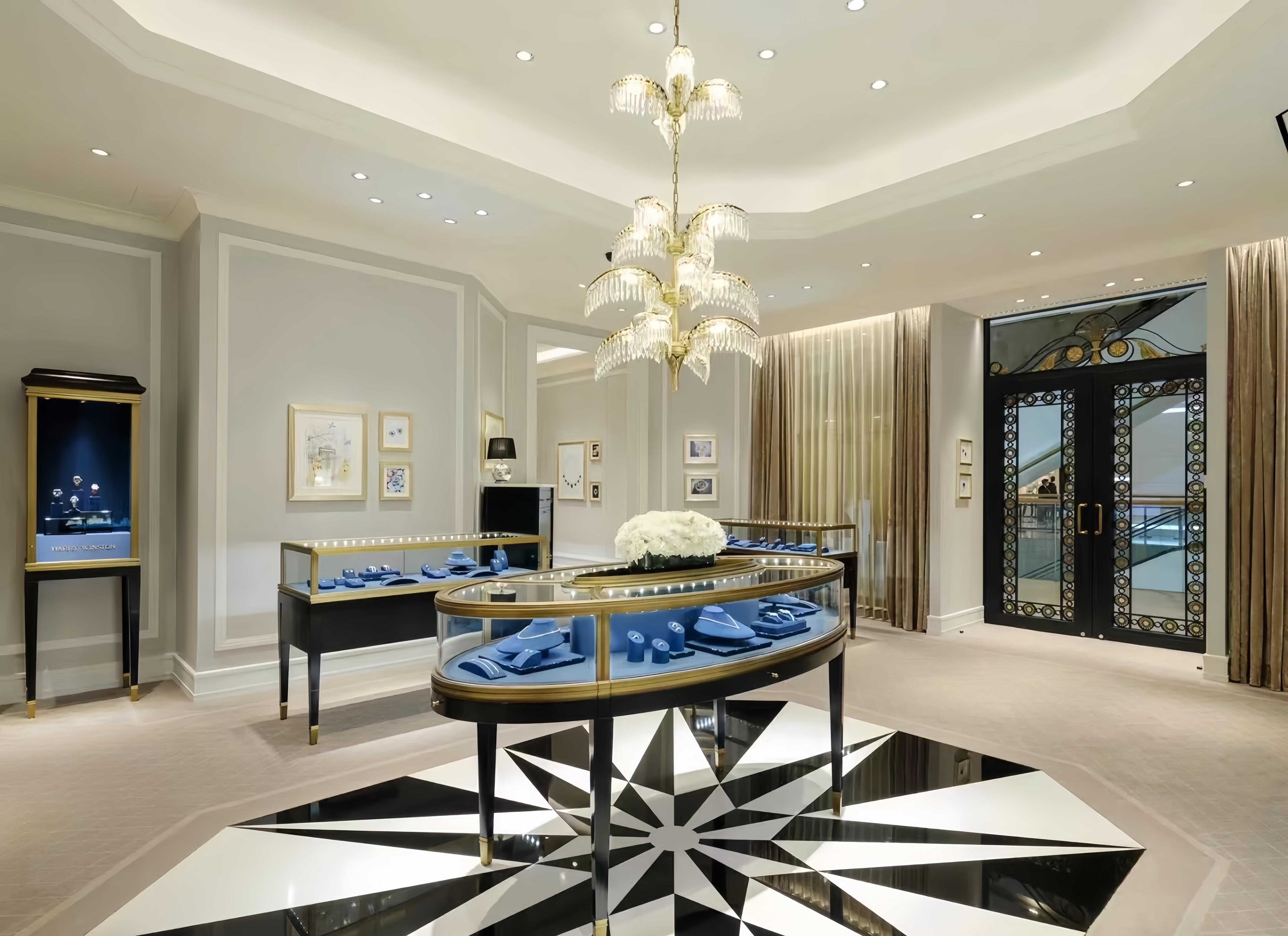 Hoe sieradendisplays de merkwaarde verhogen – Geheimen van luxe winkelontwerp 2