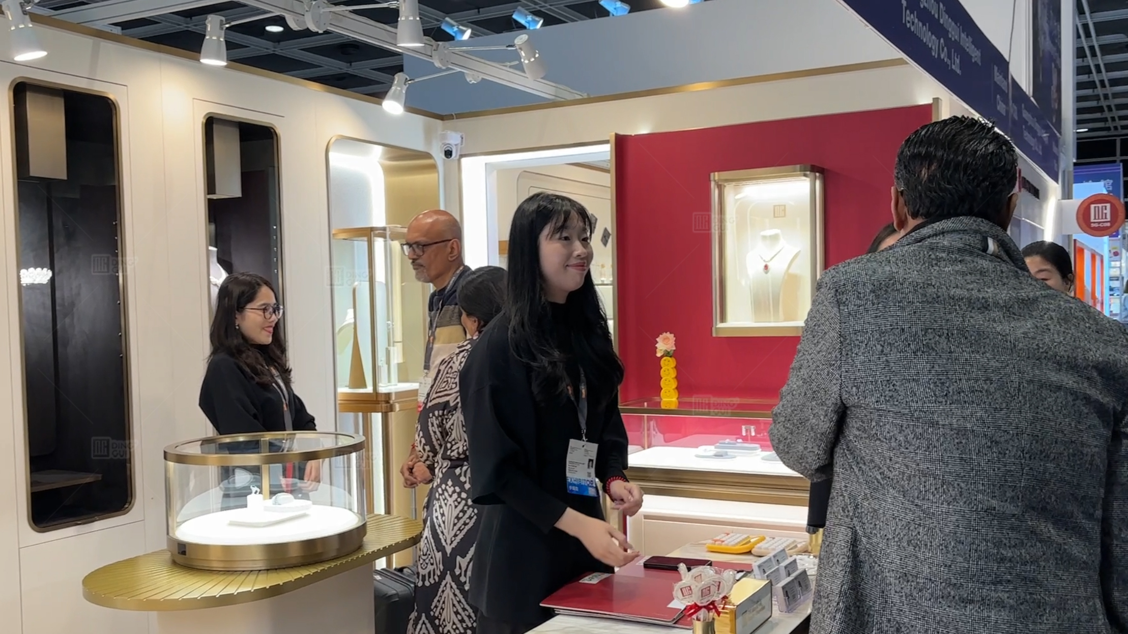 DG Display Showcase's Stunning Designs at the Hong Kong Jewellery Show—An Opportunity Your Brand Can't Miss 1
