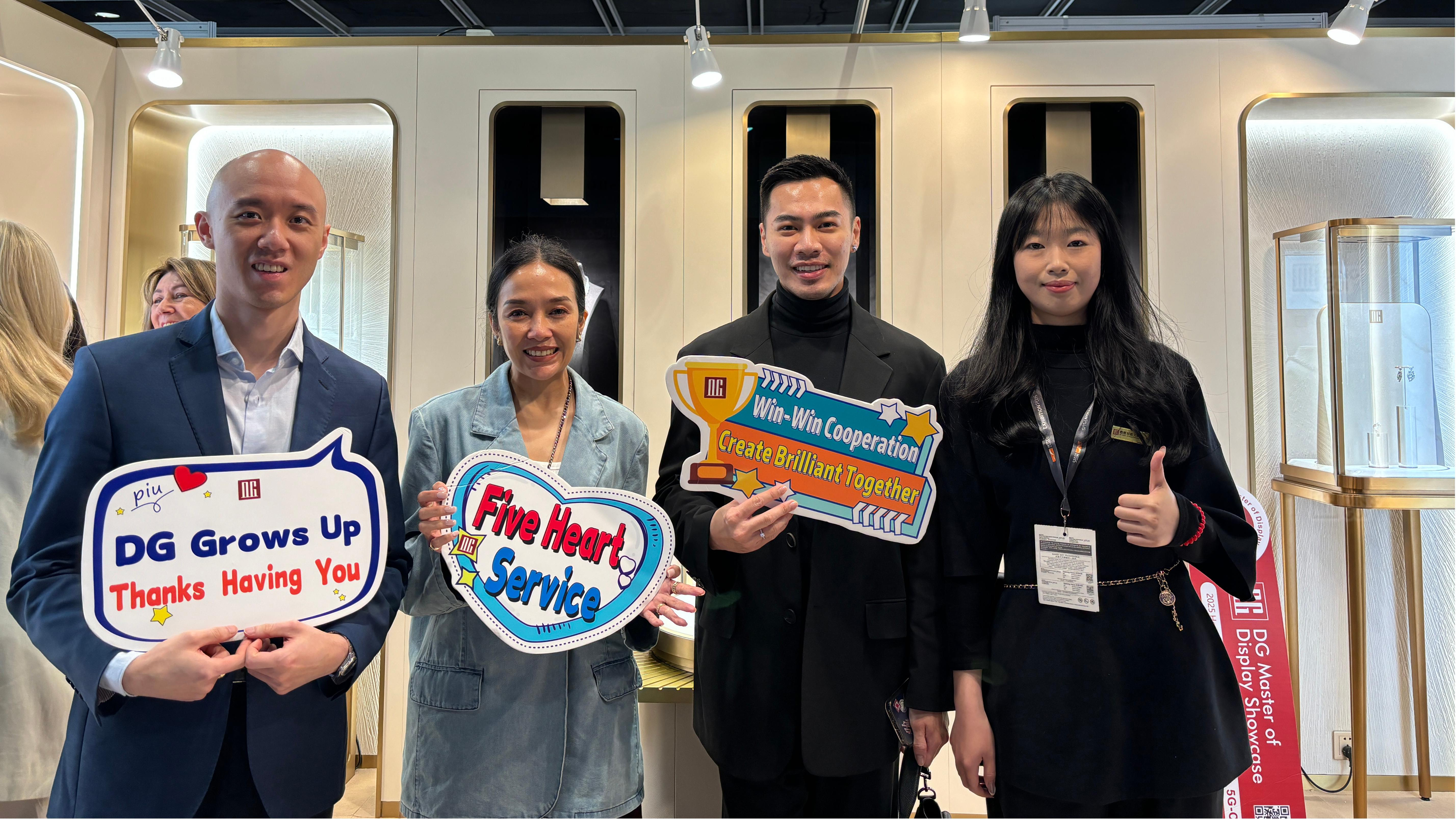 DG Display Showcase's Stunning Designs at the Hong Kong Jewellery Show—An Opportunity Your Brand Can't Miss 2