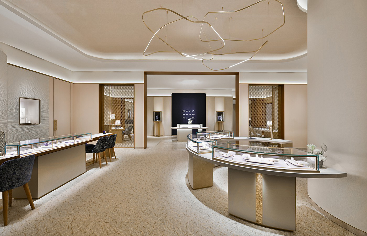 Vitríny se šperky: Neviditelný „dokončovací detail“ luxusního nákupního zážitku 2