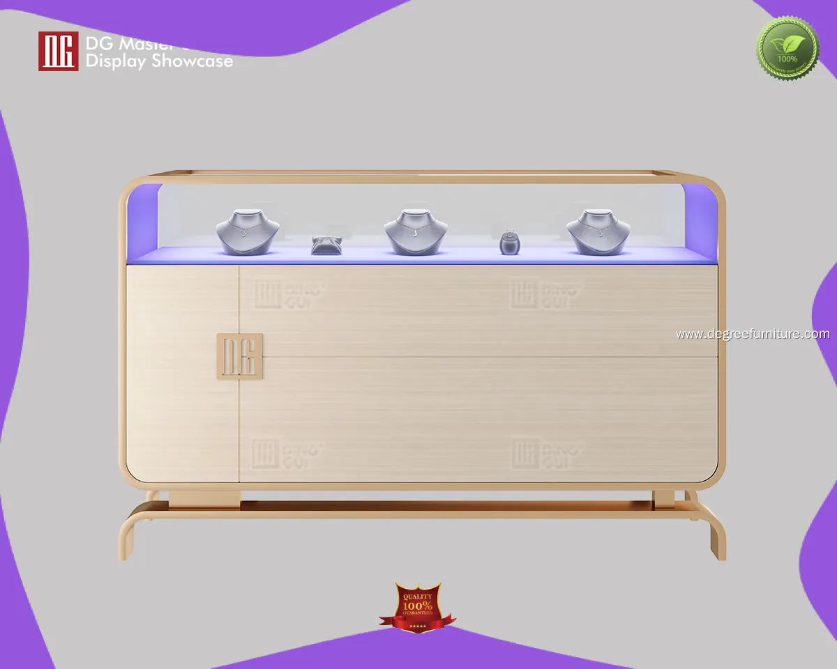 DG Display Showcase | Bepoke front counter display case supplier 1