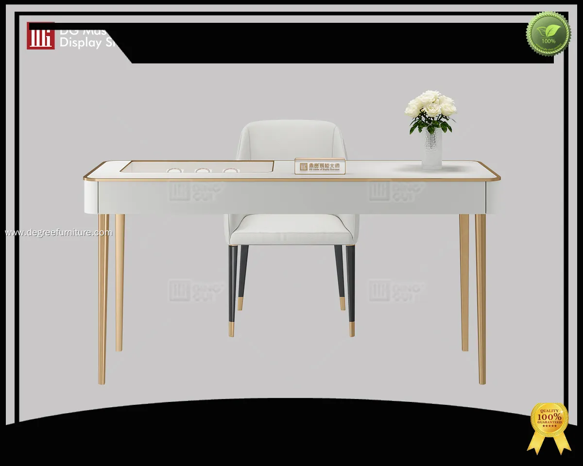 DG Display Showcase | Top Experience Table wholesale 1