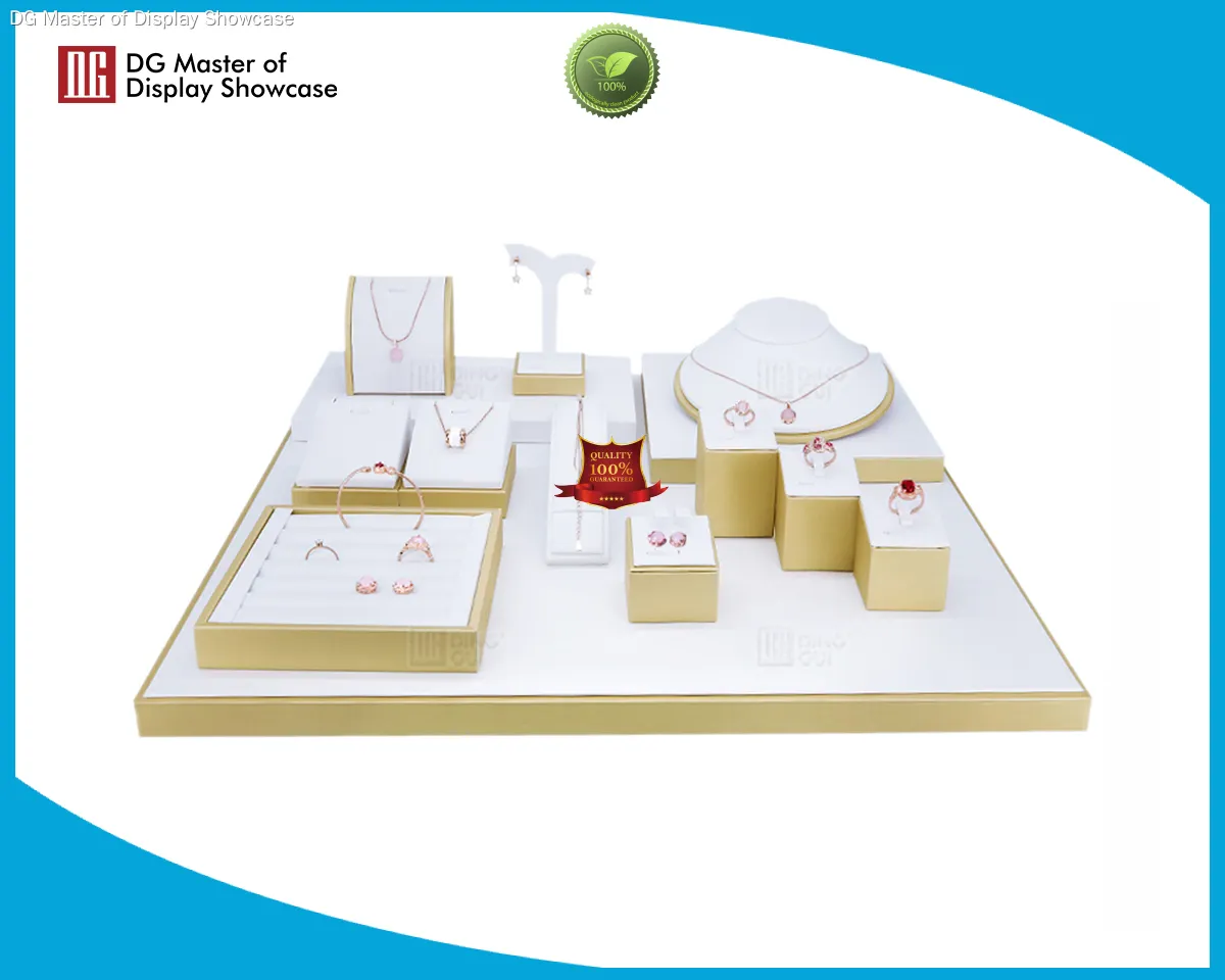 Luxury Jewelry Display Set 1