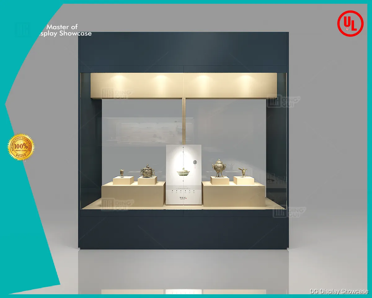 Science Museum Showcase Cabinet: Global Service, Quality Assurance 1