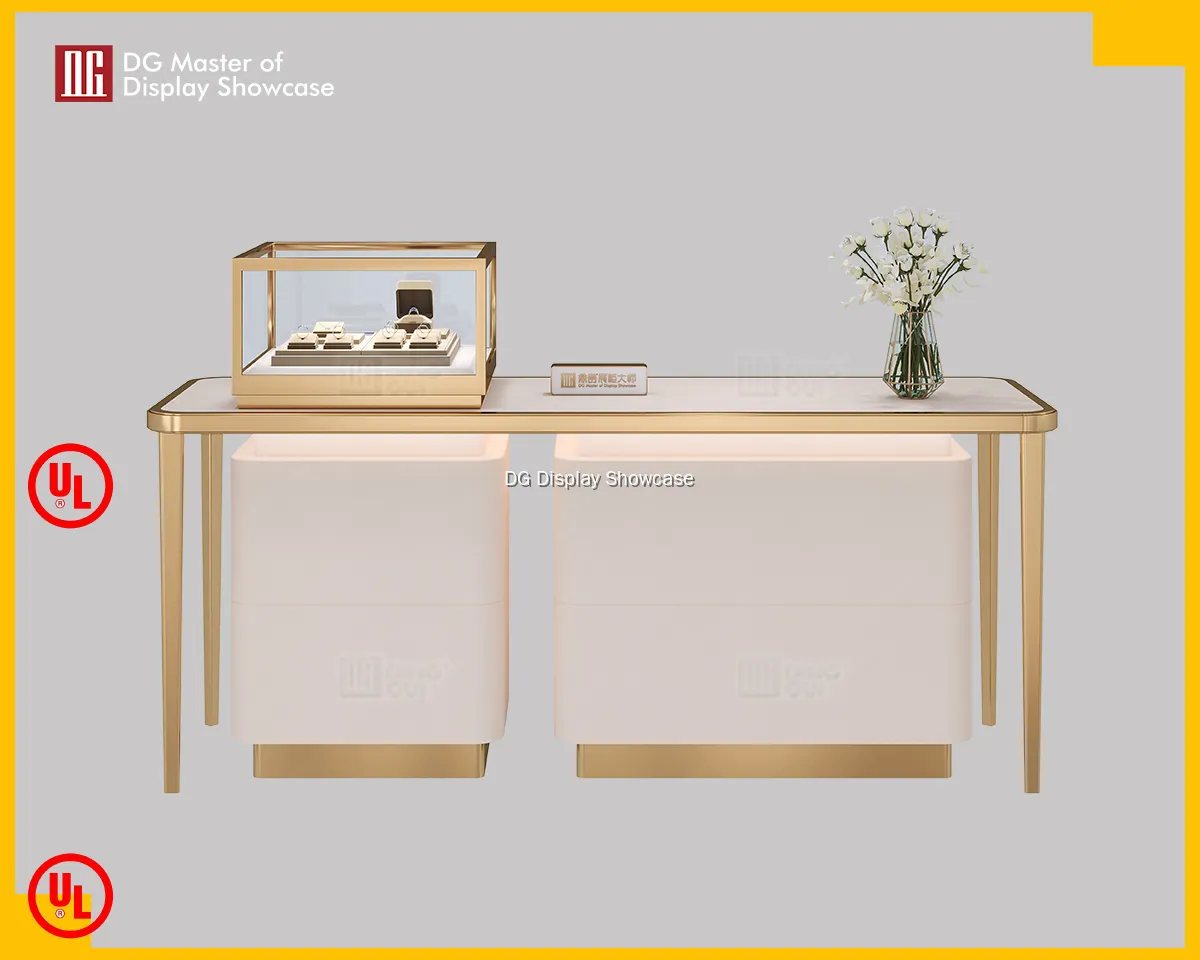 DG Luxury Jewelry and Watch Display Table 1