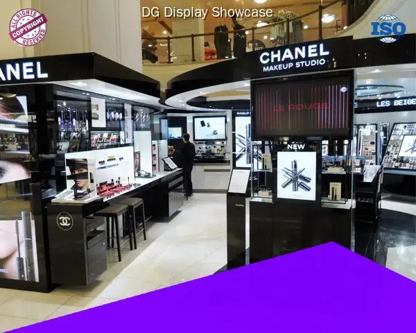 Luxury Beauty Kiosk for Cosmetic Showcases 1