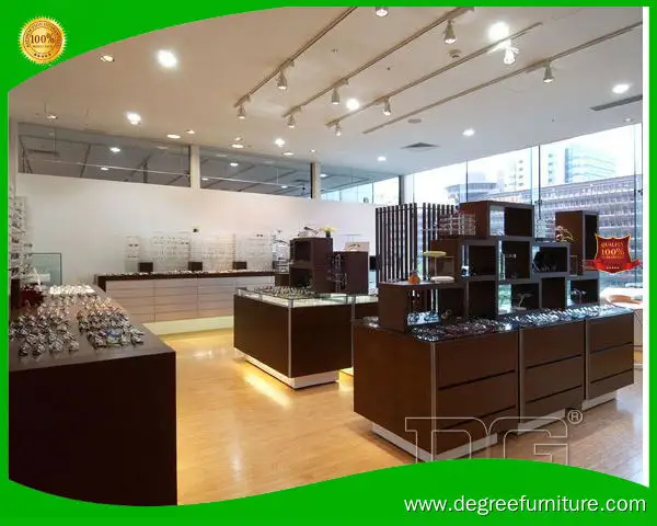DG Display Showcase | latest eyewear display cases design solution 1
