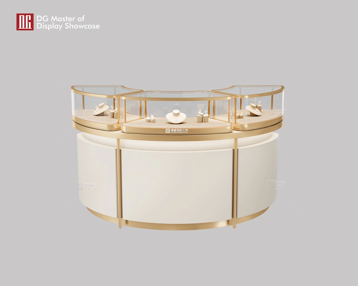 عرض مجوهرات فاخرة منحني مبتكر من دي جي 1