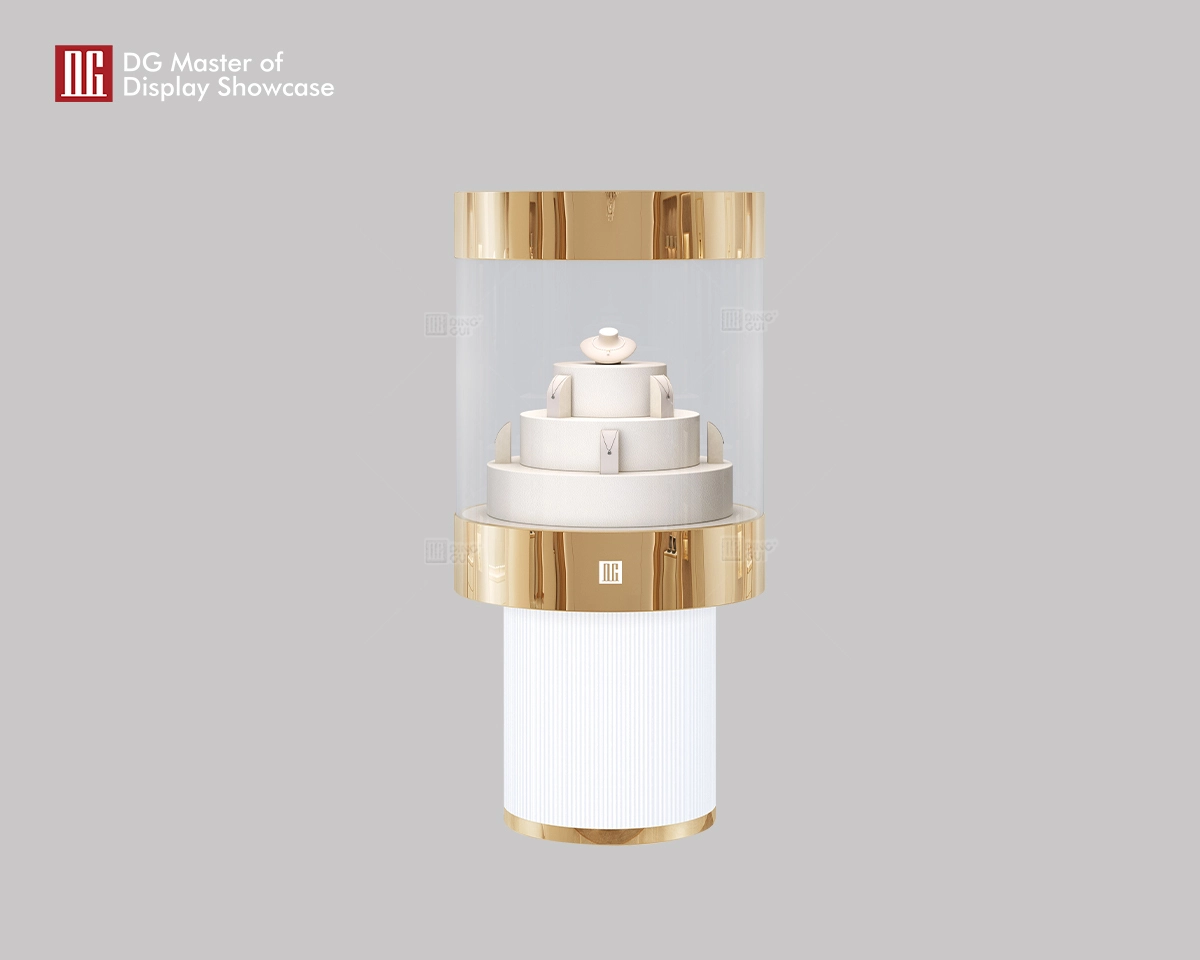 DG Nová unikátní a luxusní přehlídka šperků 1