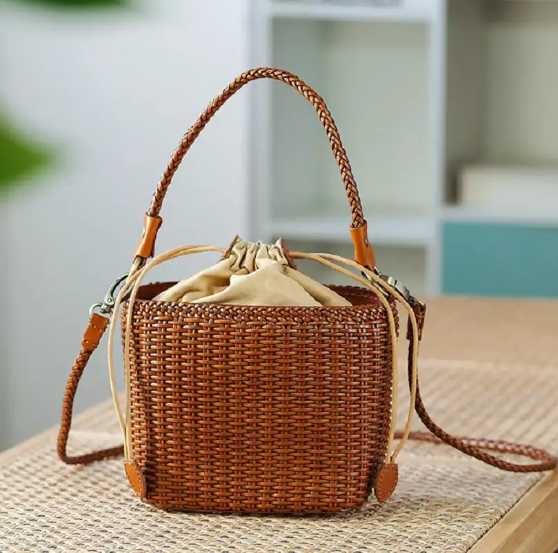 Handcrafted Woven Leather Bucket Bag ,Casual Chic Crossbody for Women,Genuine Leather Hand-woven Bag 1