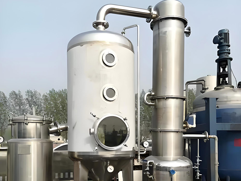 Compact Forced Circulation Evaporator 6x5.5m Footprint Wastewater Treatment EV-200 1