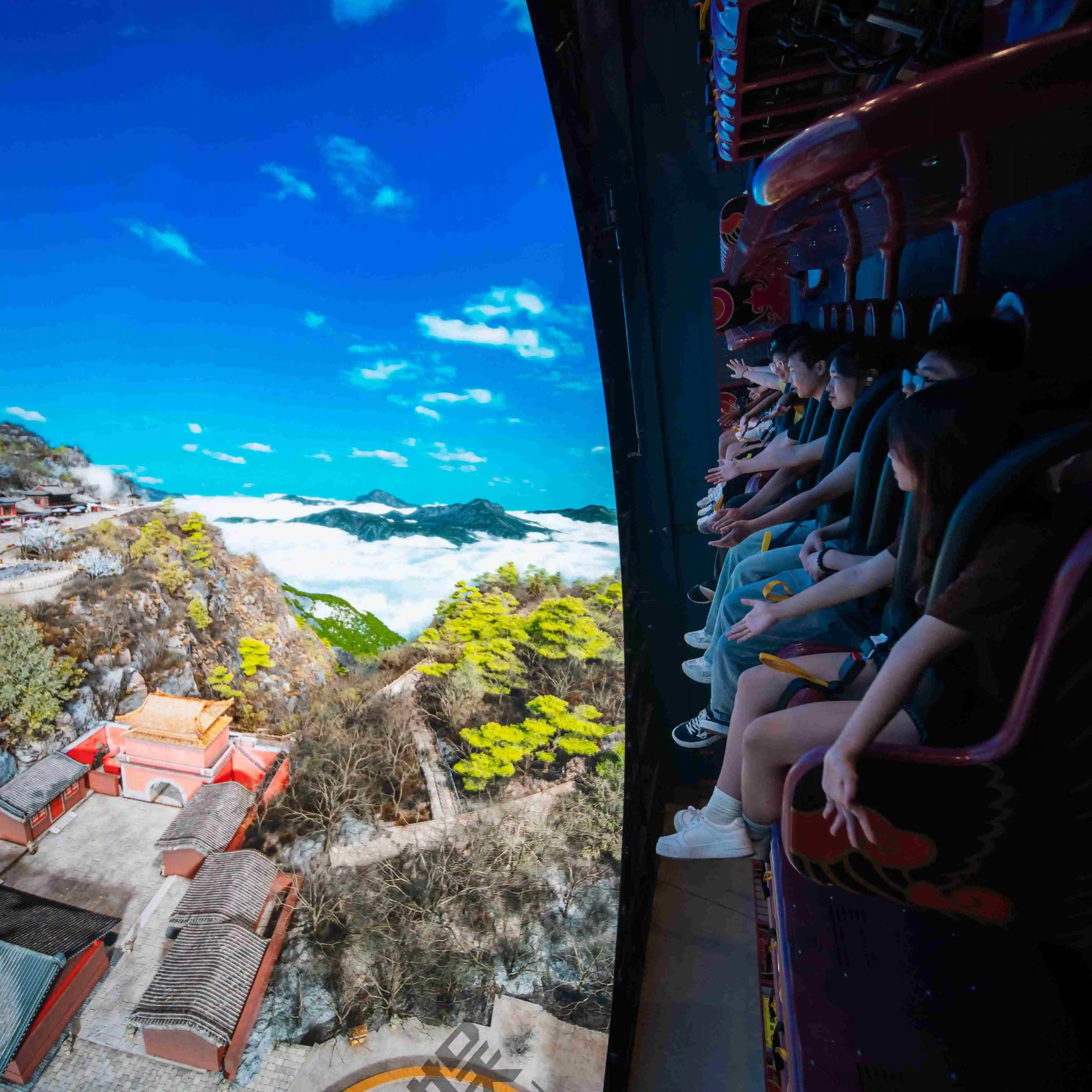 Flying Theater Amusement Park Immersive Ride FX-96A 1