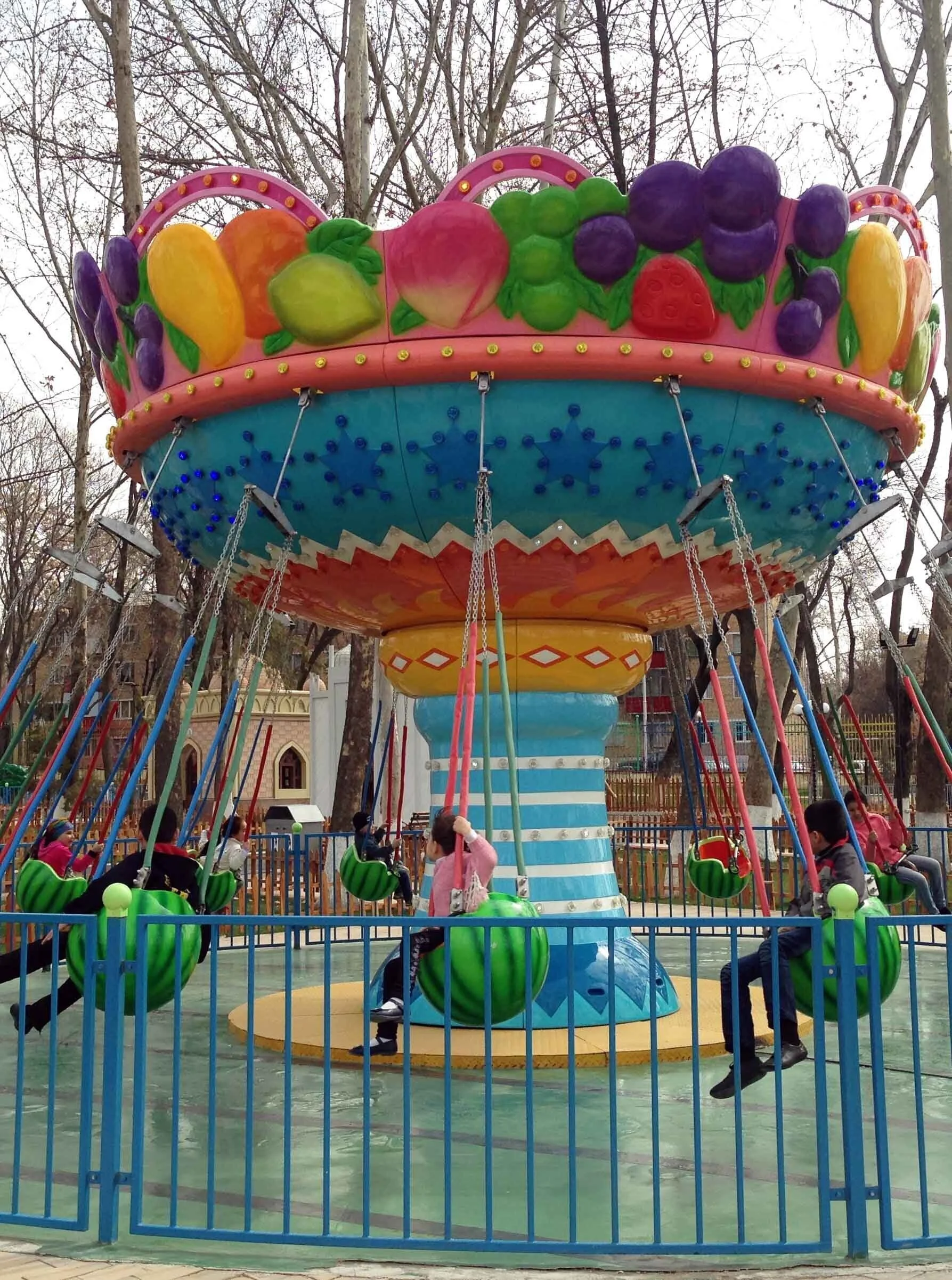 Kids Amusement Ride Rotary Fruit Swing Flying Chair FY-16A 1