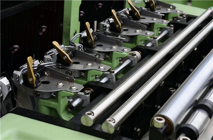 Yongjin - Top quality low price tape hair extensions making machine Flat-speed Shuttle Less Loom 7