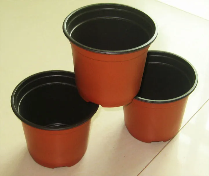 Full-Auto Disposable Plastic Flower Pot Forming Machine (MFC 7660) 1